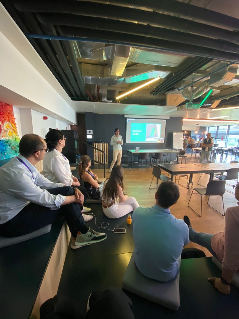 Innovación en Acción: Resumen de la Innovation Week de IEBS Innovación en Acción: Resumen de la Innovation Week de IEBS - WhatsApp Image 2024 06 19 at 17.11.23 1 768x1024