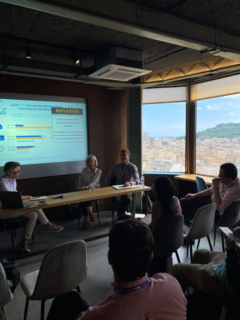 Innovación en Acción: Resumen de la Innovation Week de IEBS Innovación en Acción: Resumen de la Innovation Week de IEBS - WhatsApp Image 2024 06 19 at 17.11.24 1 768x1024